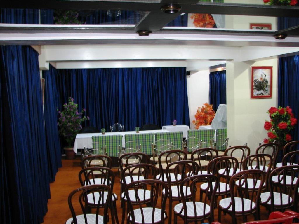 דרג'ילינג Hotel Mohit מראה חיצוני תמונה
