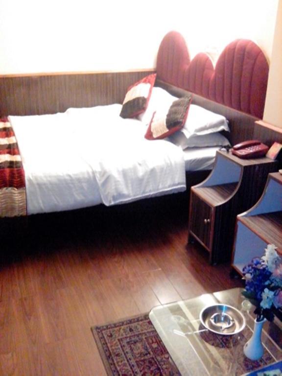 דרג'ילינג Hotel Mohit מראה חיצוני תמונה